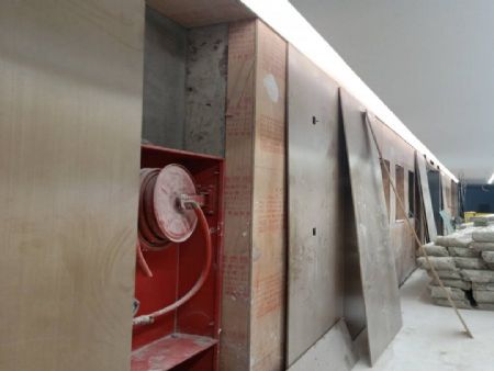 硅钙板吊顶 深圳供应工程吊顶铝方通 造型 隔墙一条龙服务