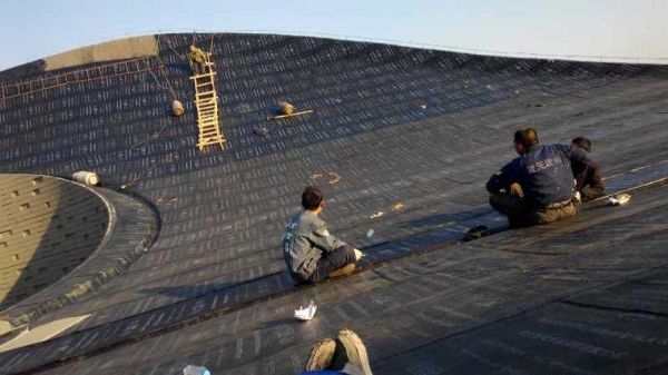 北京世纪洪雨道桥改性沥青防水卷材 通用包装1