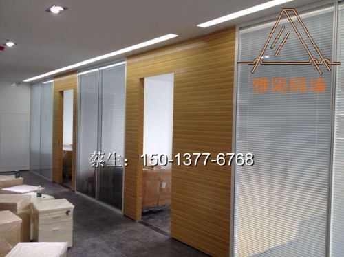 深圳办公室玻璃隔断 通用包装