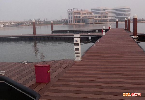塑料建材 钢结构游艇码头