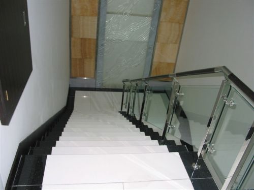 石材 微晶石楼梯