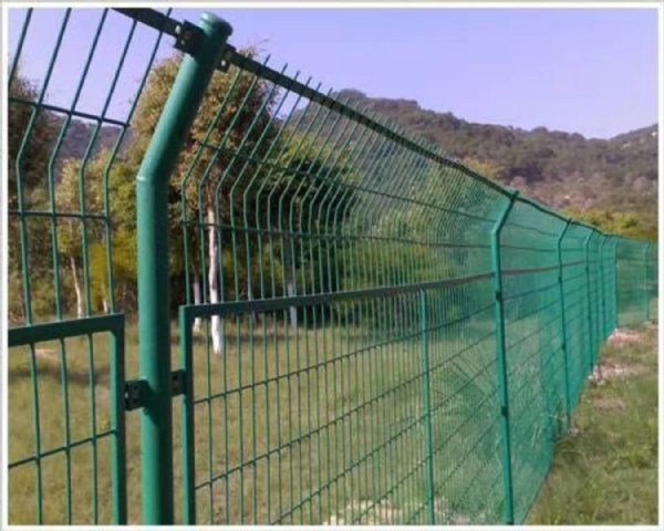 其他建筑、建材类管材 护栏围栏网生产厂家 建筑网片