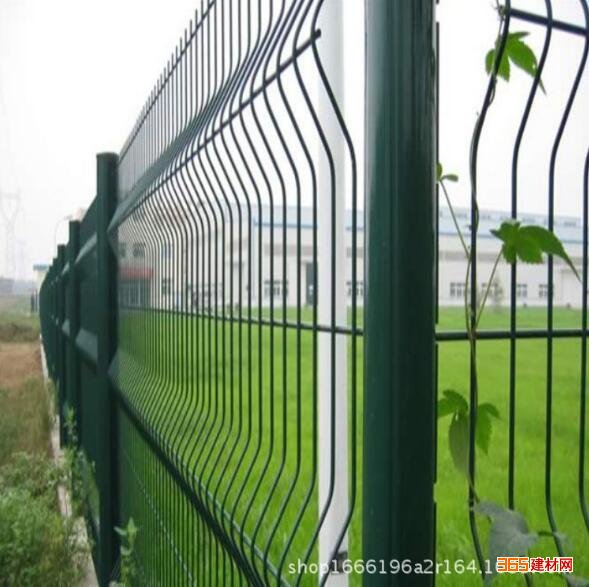 围网1.8*3m围栏网低碳钢丝护栏网可定制 厂家直销公路浸塑护栏网