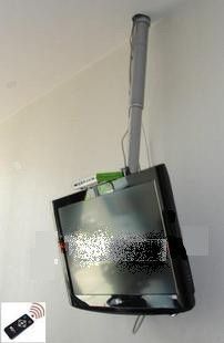 液晶电视电动升降吊架