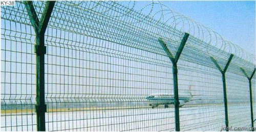 鑫洋-机场护栏