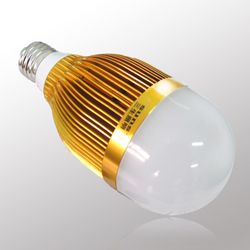 三生LED球泡灯9W