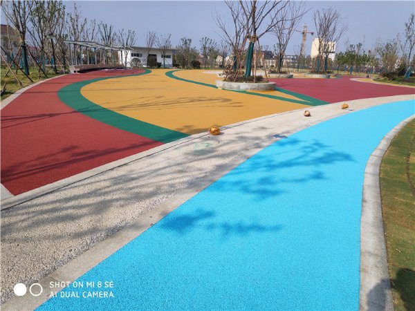 扬州厂家直供彩色透水地坪 艺术透水地坪