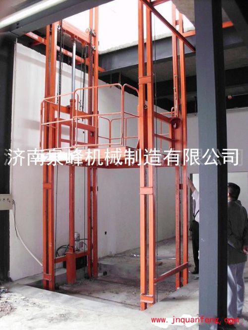 导轨式液压升降机SJD3-7 工程机械、建筑机械