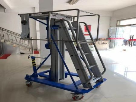 工程机械、建筑机械 SP25 32手摇爬梯式高空作业平台