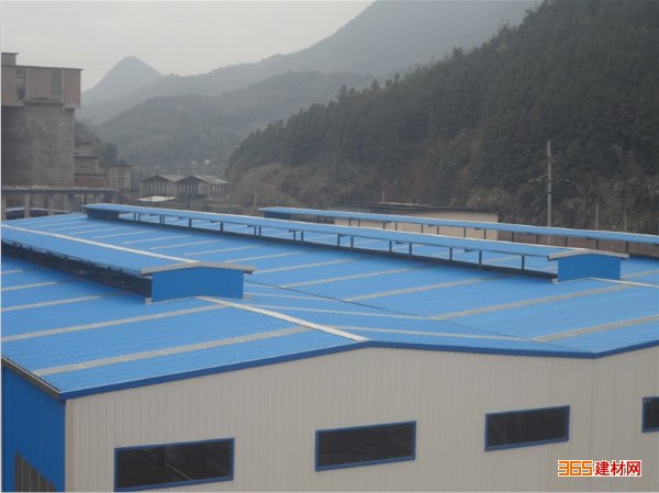 2mm钢结构厂房屋面瓦 PVC瓦 波浪瓦 特种建材 塑料屋顶瓦